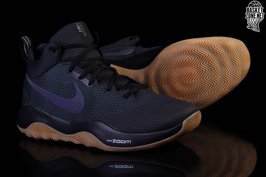zoom rev black basketball shoes