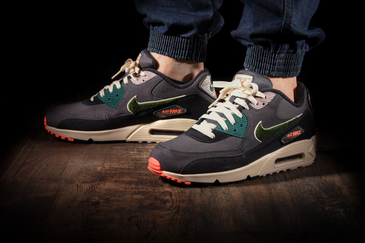 NIKE AIR MAX 90 PREMIUM SE OIL GREY