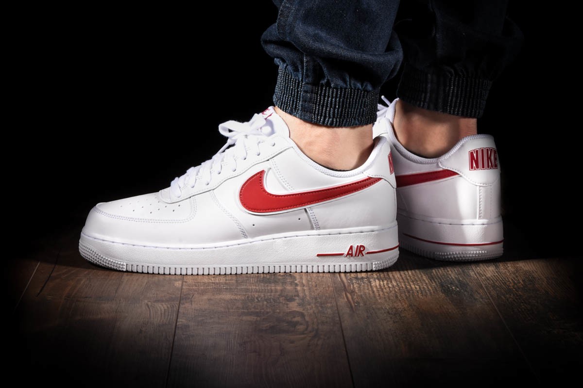 nike air force white gym red
