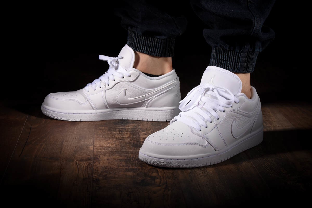 NIKE AIR JORDAN 1 RETRO LOW ALL WHITE