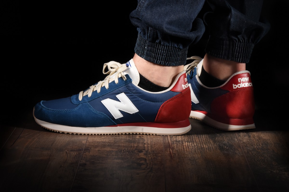 NEW BALANCE 220 for £50.00 