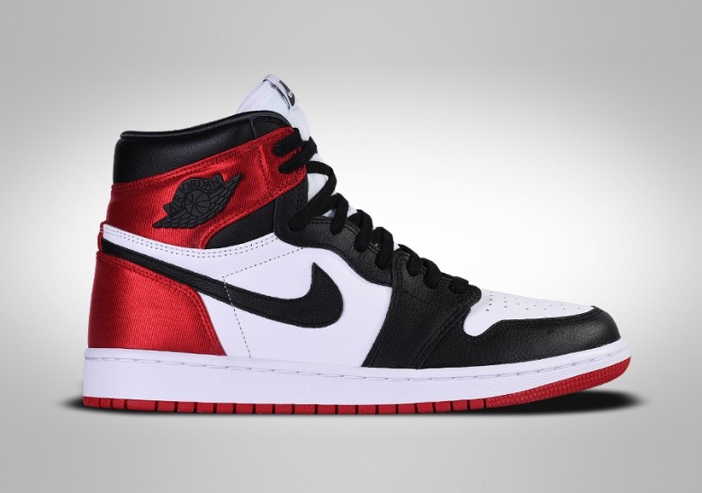 NIKE AIR JORDAN 1 RETRO HIGH OG WMNS SATIN BLACK TOE