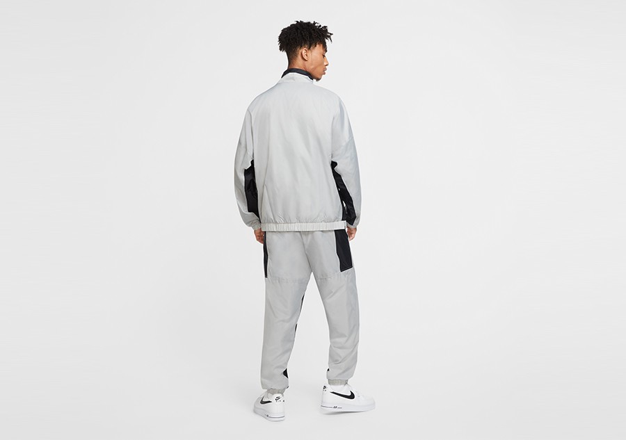 NIKE NBA BROOKLYN NETS COURTSIDE TRACKSUIT FLAT SILVER for £100.00