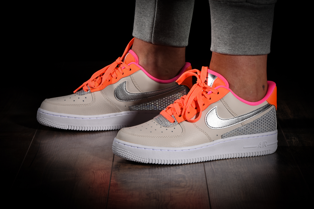 NIKE AIR FORCE 1 LOW LIGHT 3M WMNS OREWOOD BROWN