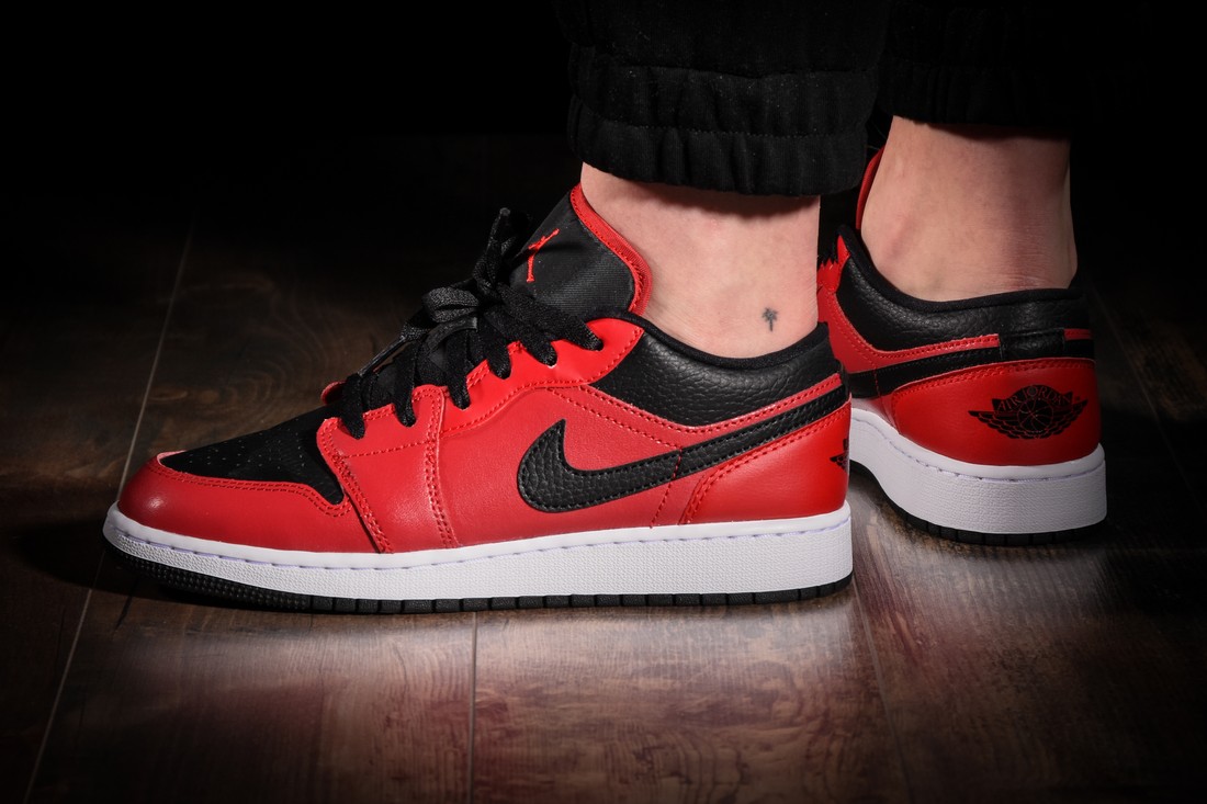 NIKE AIR JORDAN 1 RETRO LOW GS REVERSE BRED for 65.00 kicksmaniac