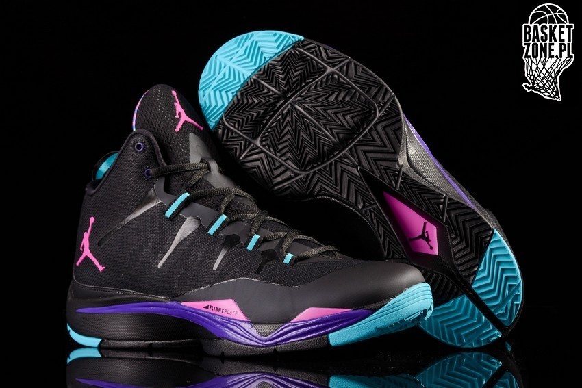 Fly zone shoes top
